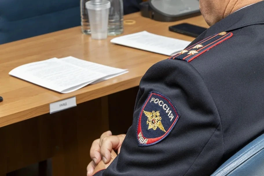 Жителя Ставрополя подозревают в обеспечении мошенников технической базой