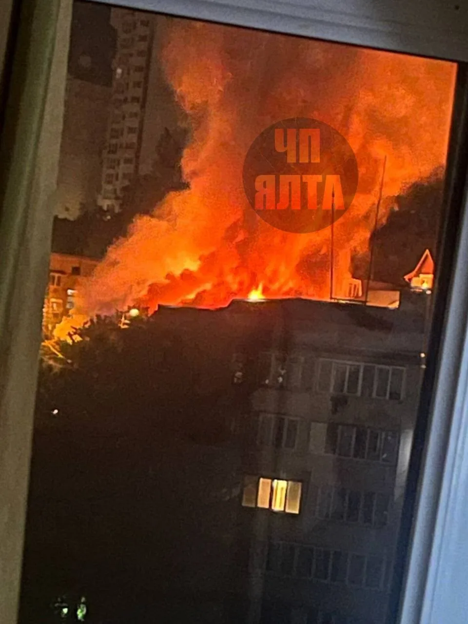 🔥🔥Фото с другого ракурса

⚡️ЧП ЯЛТА В МАХ
⚠️Новости Крыма в МаХ