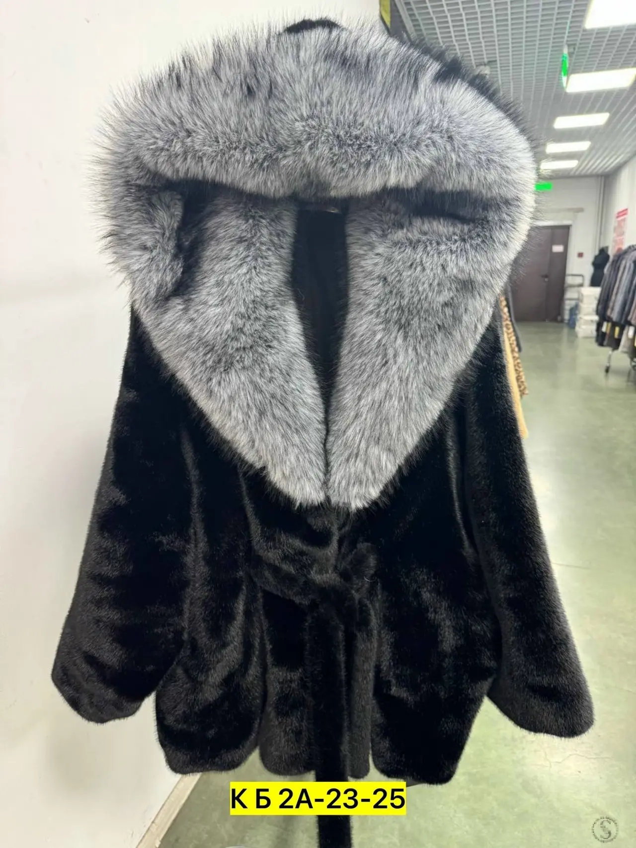 https://vk.com/photo-184814919_493567191