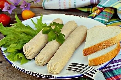 Домашние сосиски из индейки