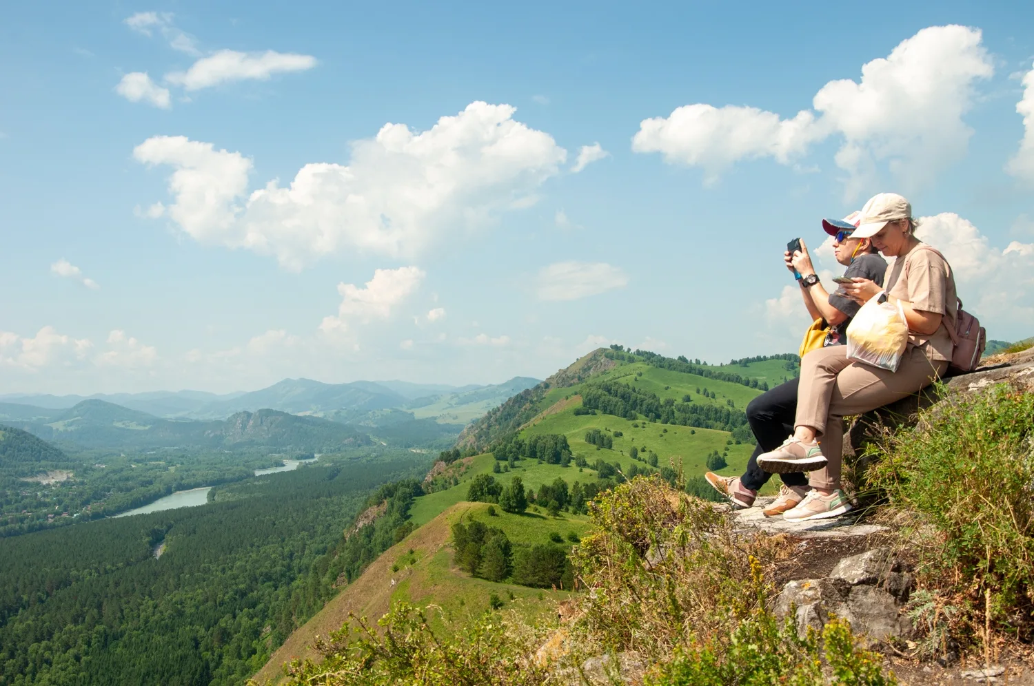 ⛰️ Пока август ещё не закончился — поднимемся выше.
