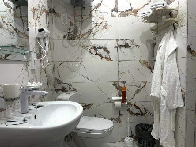 #АБХАЗИЯ #СУХУМ  ОТЕЛЬ АДУНЕЙ ПО СУПЕР-ЦЕНЕ! От 5 000 ₽/сутки — полноценный отдых с завтраками, басс