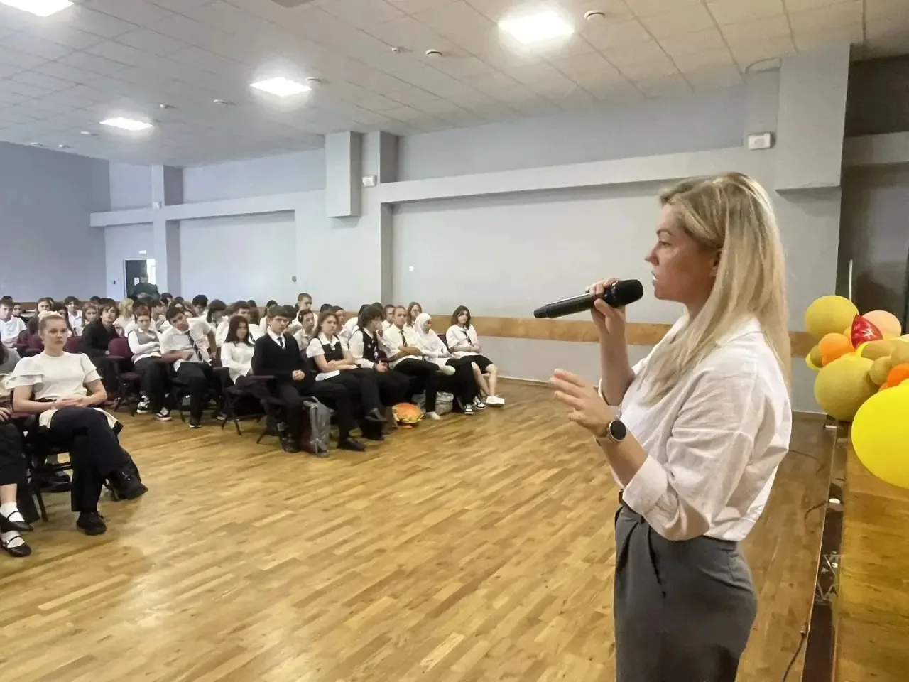 🇷🇺 29 сентября в стенах гимназии звучало главное слово — #МЫВМЕСТЕ!