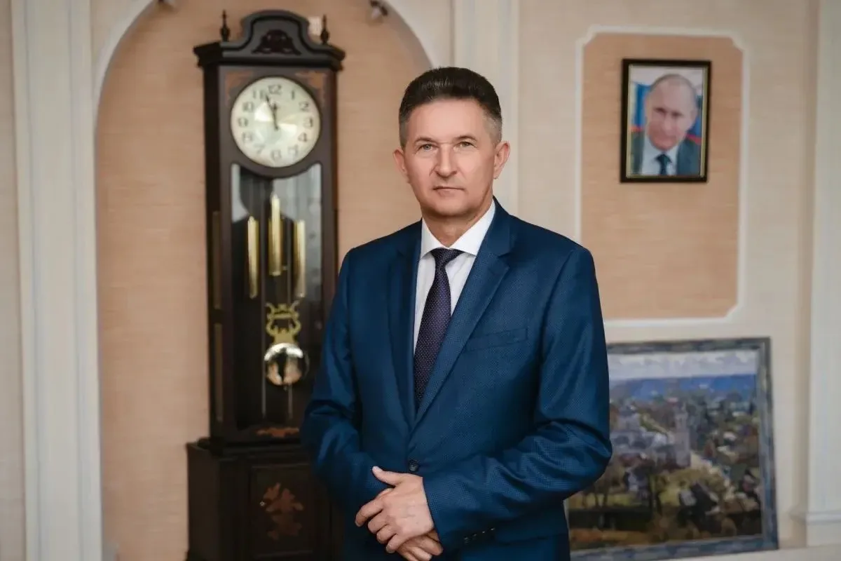 ⚡️Вот откуда такие высокие средние зарпалаты в Курской области😀