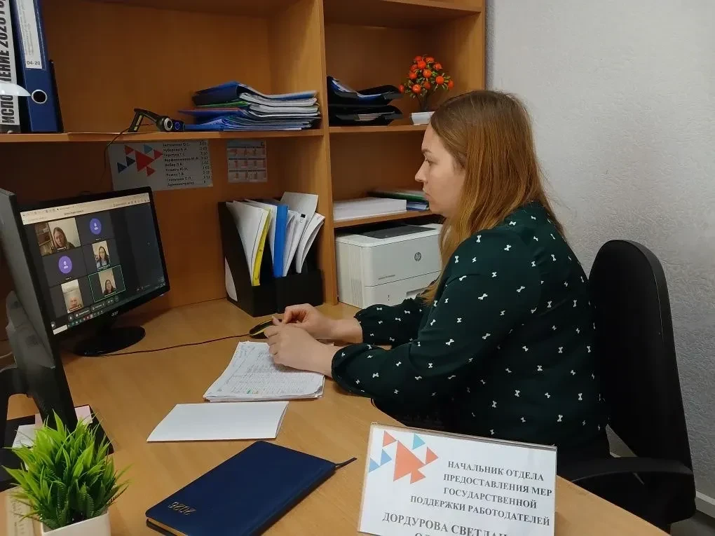 🧨Сегодня совместно с филиалом ГКУ СЗН ДНР в Мангушском м.о. провели мини-ярмарку вакан...