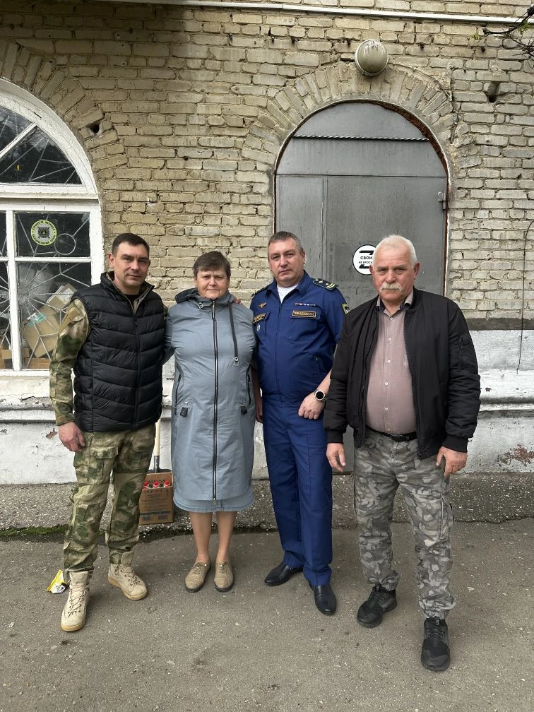 🇷🇺 Поддержка героев – наше общее дело  В преддверии 8️⃣1️⃣ годовщины Великой Победы в Минеральных Во