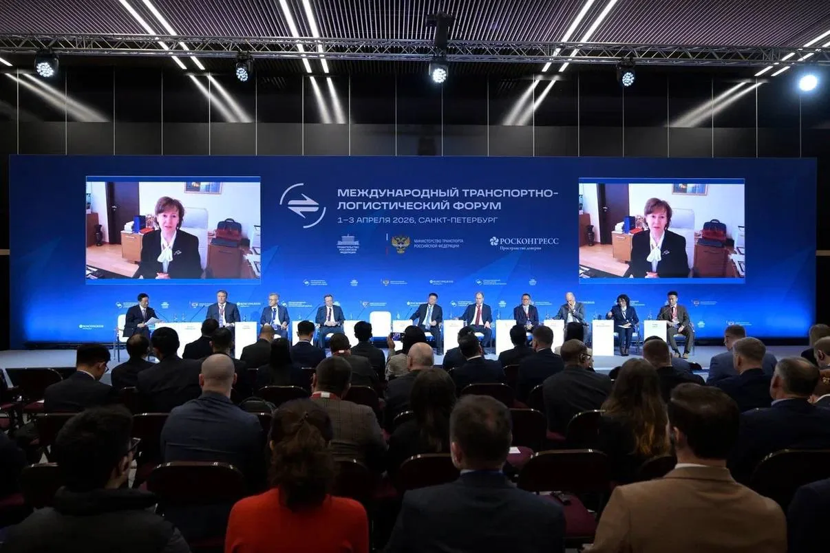 🆕 Несырьевой неэнергетический экспорт из России в Китай в 2025 году вырос на 18%.   Об этом рассказа