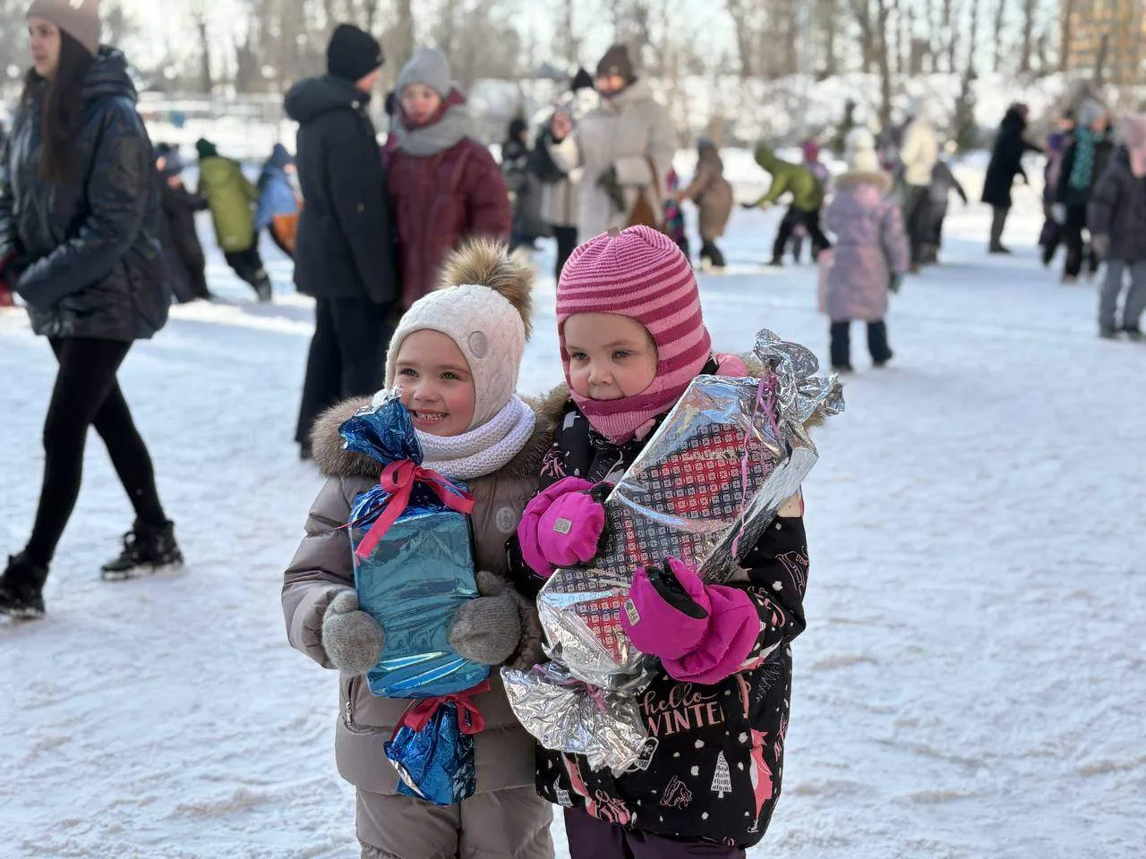 16 и 18 февраля в Заозерной школе прошли яркие и весёлые масленичные мероприятия.  В празднике участ