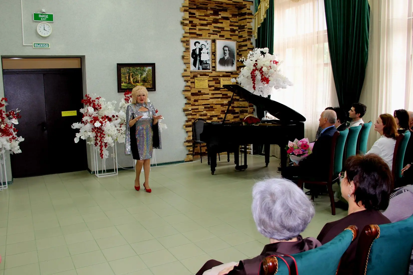 В «Музыкальной гостиной дома Смысловых» в кинотеатре «Горн» прошло очередное мероприятие из цикла пр