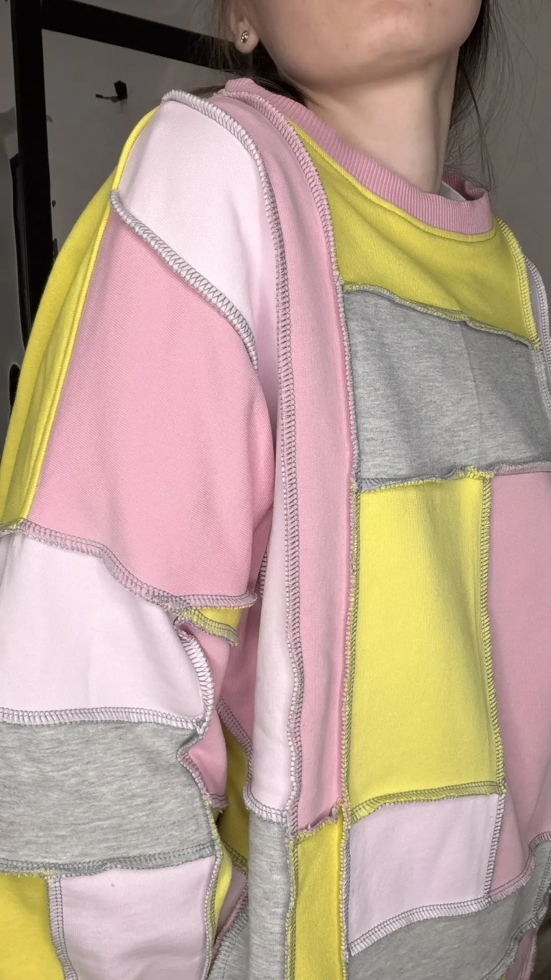 Нежнейший весенний пэчворк-свитшот🌸