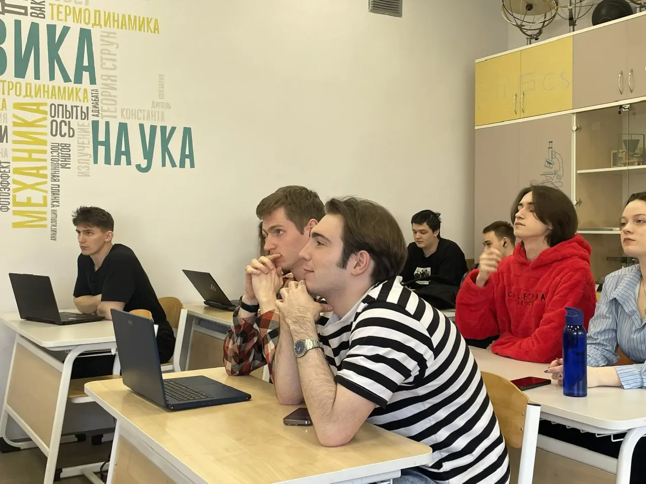 Студенты-айтишники МАУ представили четыре работающих цифровых продукта для университета...