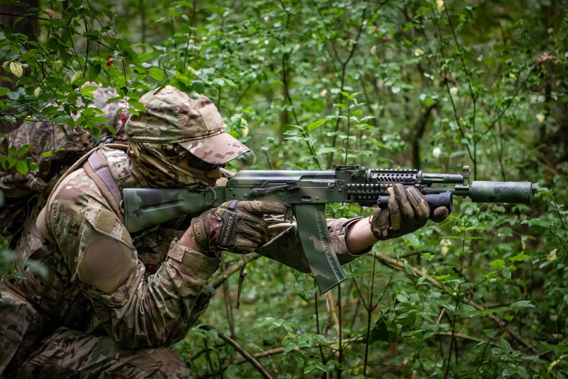 Готовый набор МОХ ЛЕС (A-Tacs FG) "TANTAL DUO" — надёжная маскировка в лесу и на болоте!

Двухкомпон