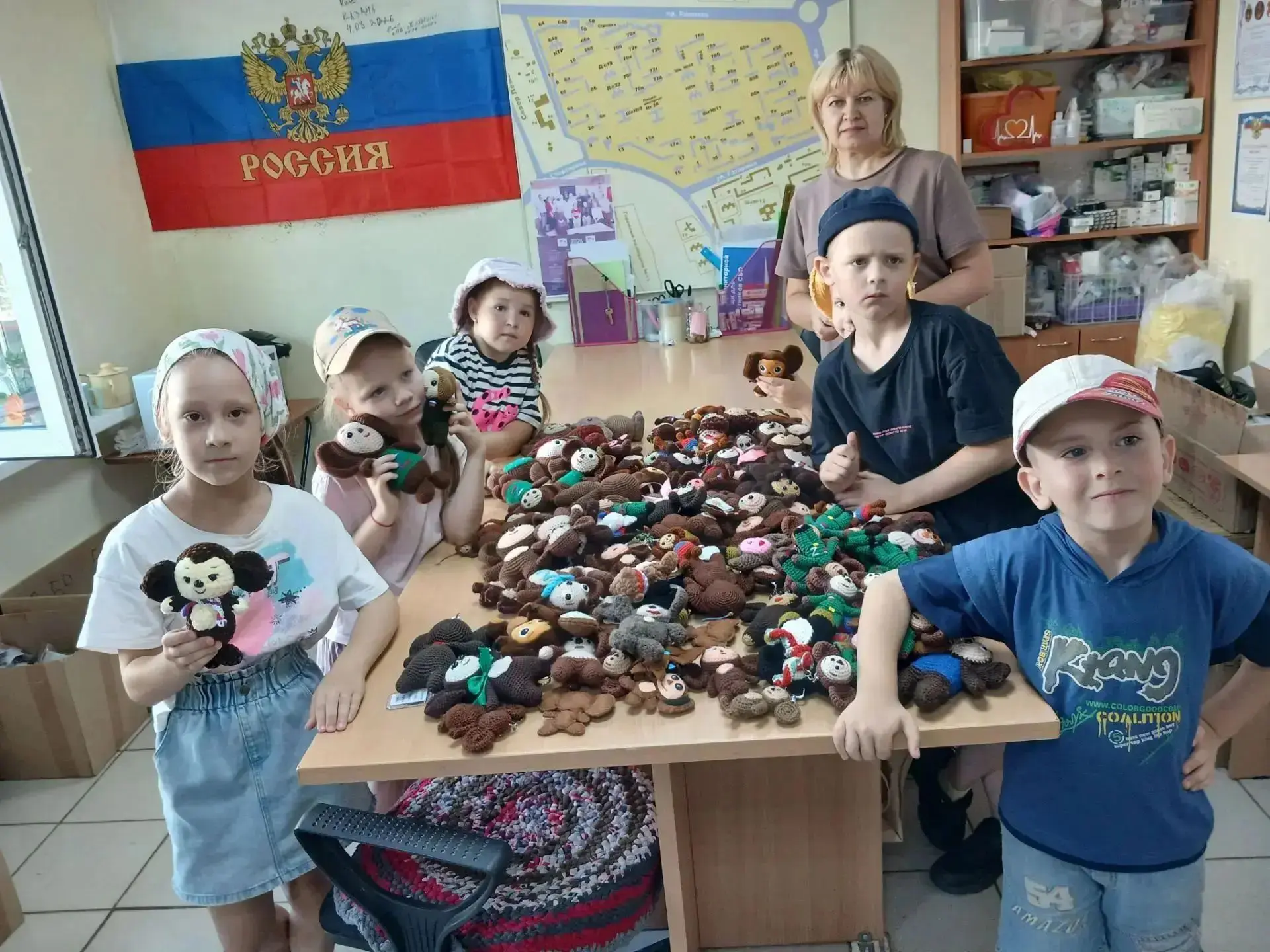 20 августа - Чебурашке 60 лет! 🎉 Малыши рисовали любимого героя, а старшие ребята вмес...