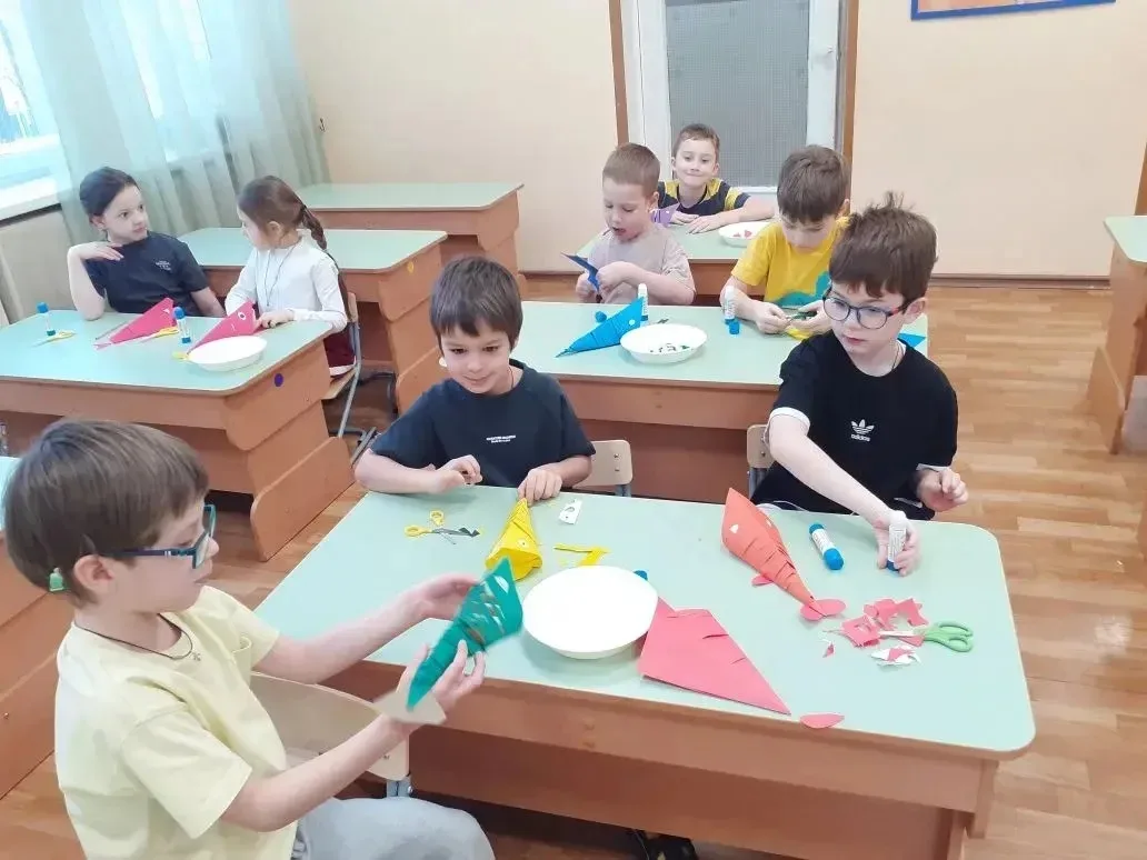 🐠 НА ДНЕ МОРСКОМ 🌊  Сегодня в нашем детском саду было настоящее погружение в подводный мир! 🥽 Дети п