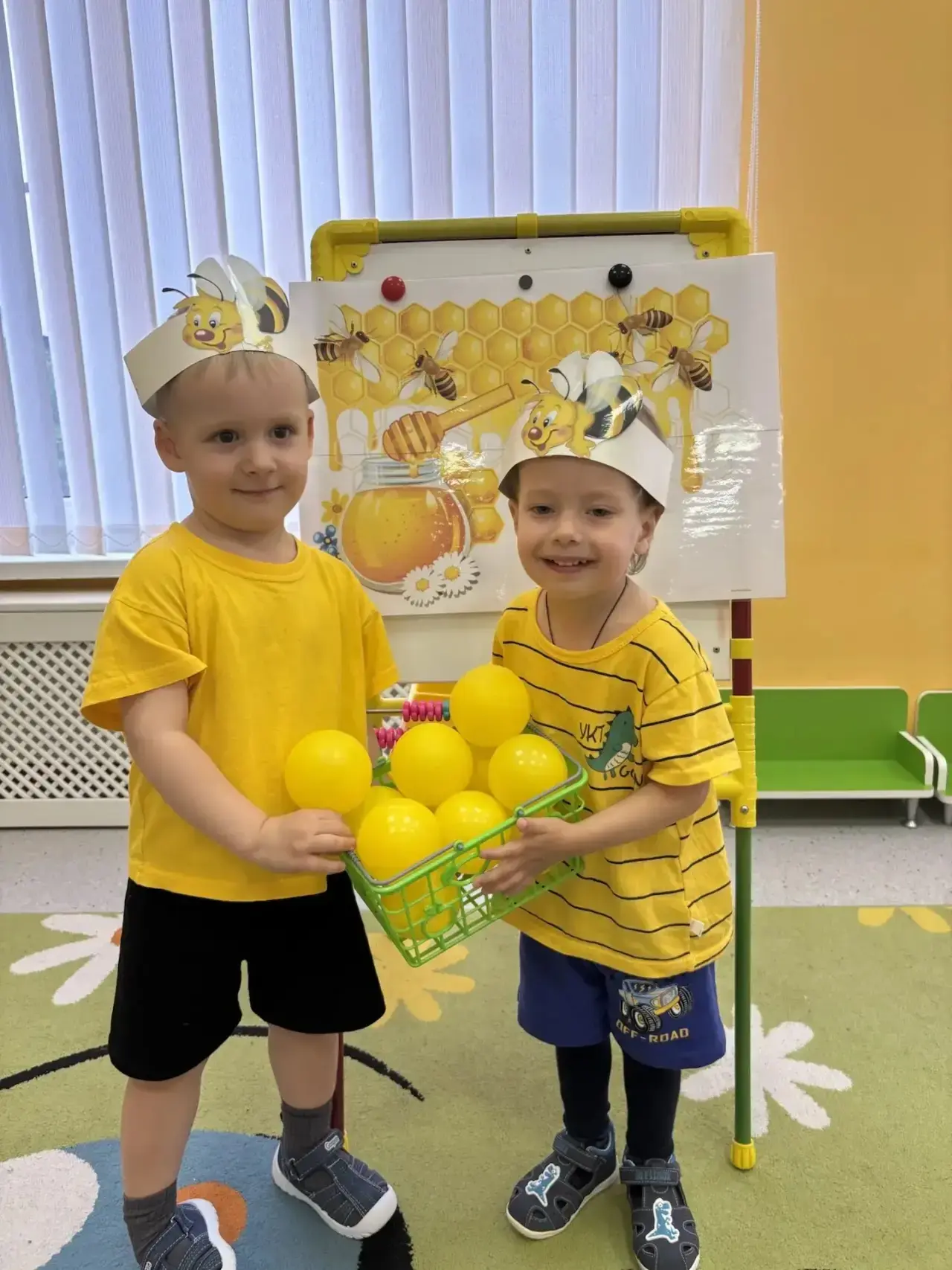 🐝20 мая – Всемирный день пчёл

🏰В «Замке детства» прошли мероприятия, посвященные этому празднику.