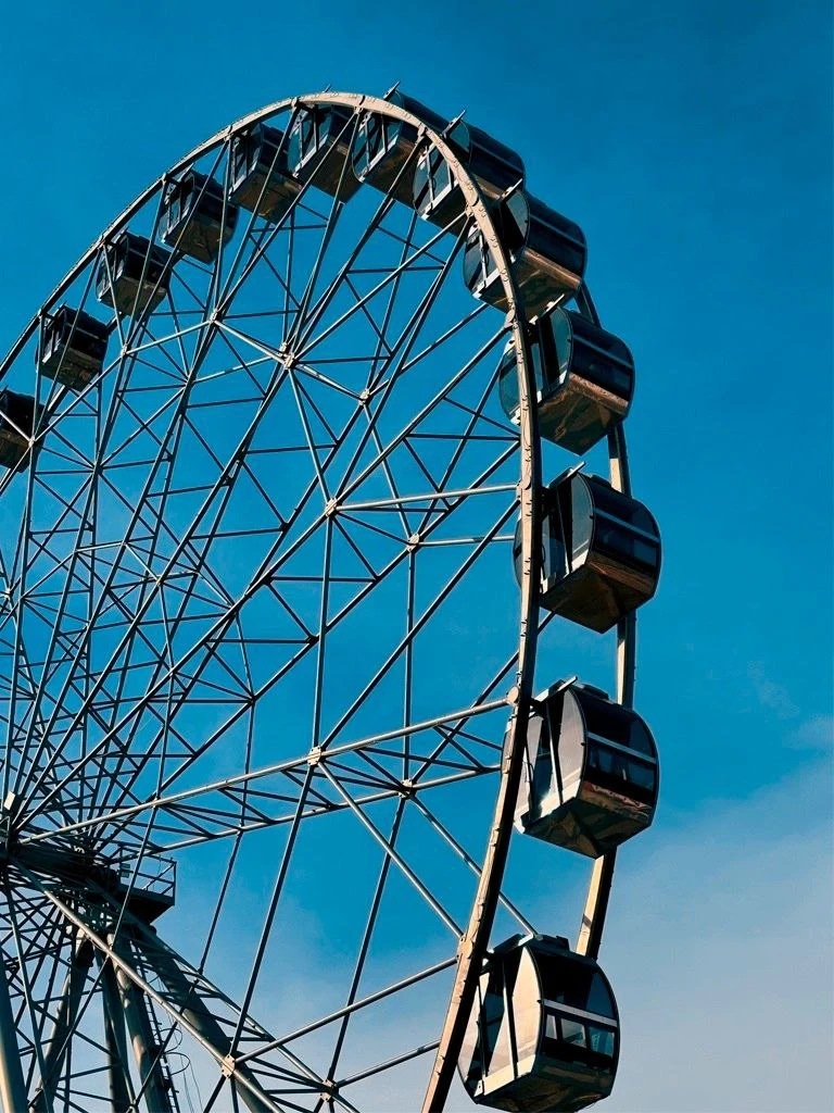 Колесо обозрения  дарит бесплатный билет 🎫