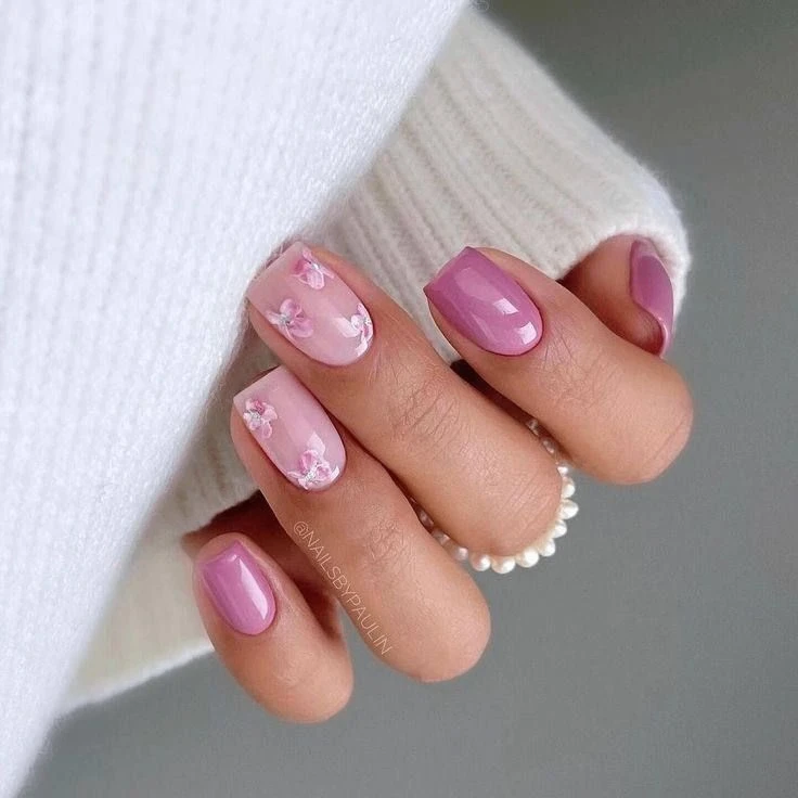 Первый по ногтям 🌸