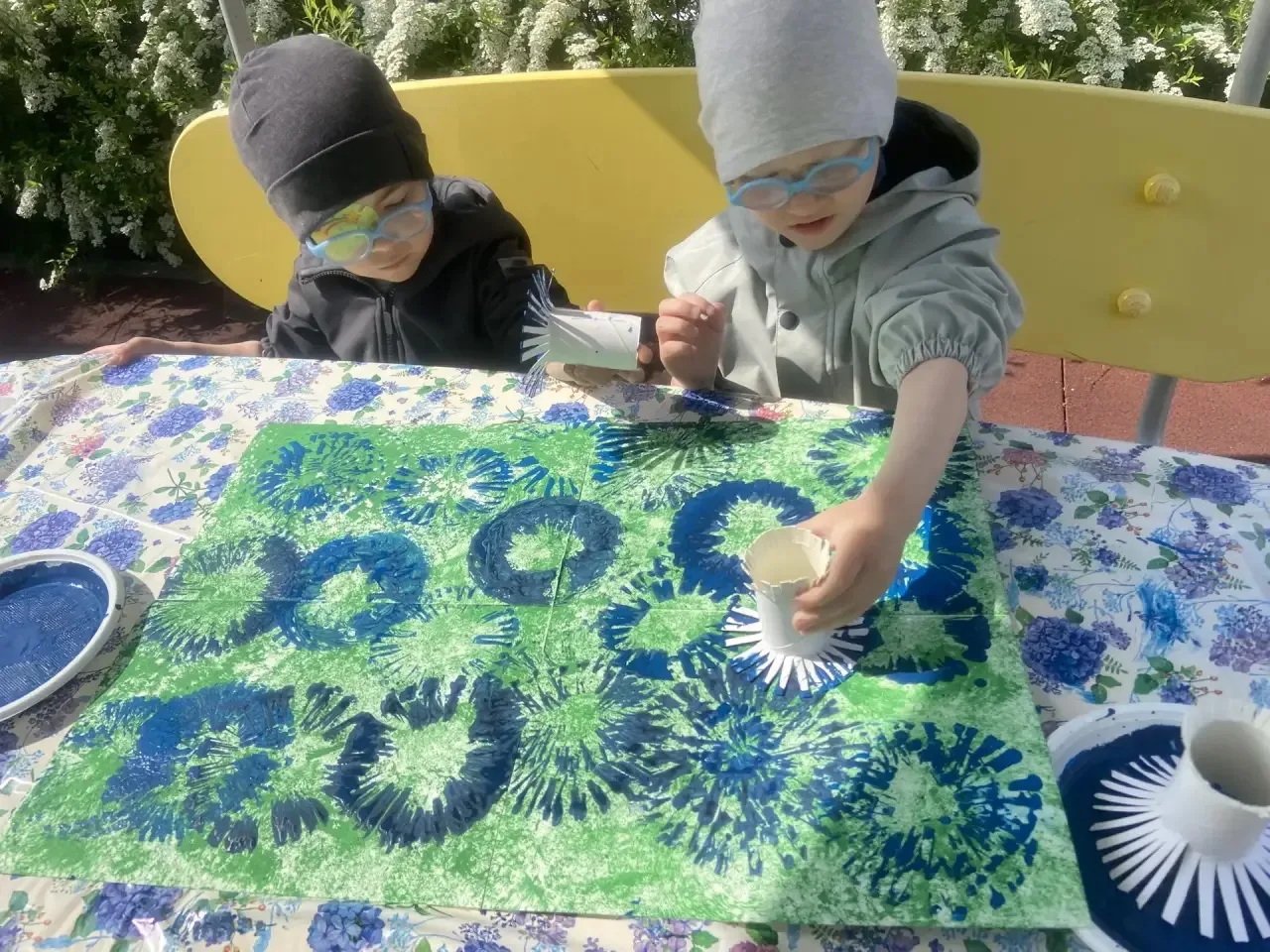 💙Сегодня, 4 июня, отмечается особый праздник – Васильковый День.В честь этого дня, ребята младшей г