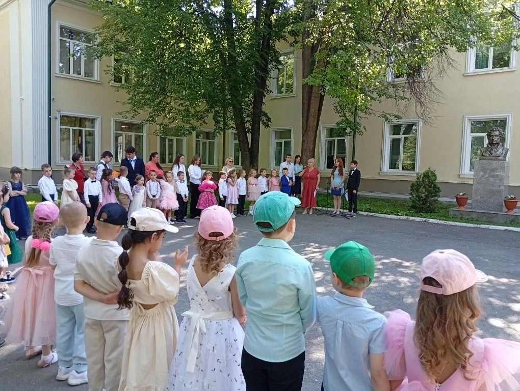 ✅Дорогие друзья, Александр Сергеевич Пушкин родился 6 июня 1799 года в Москве. Эта дата стала осново