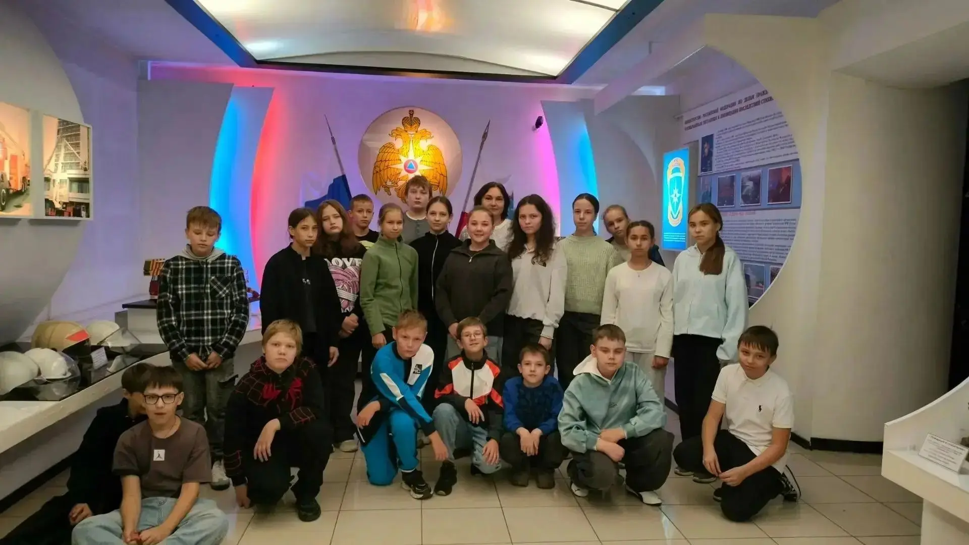 В рамках профориениации школьников учащиеся 6 в класса ГБОУ СО "СОШ  12 ИМ.ГЕРОЯ РОССИИ...