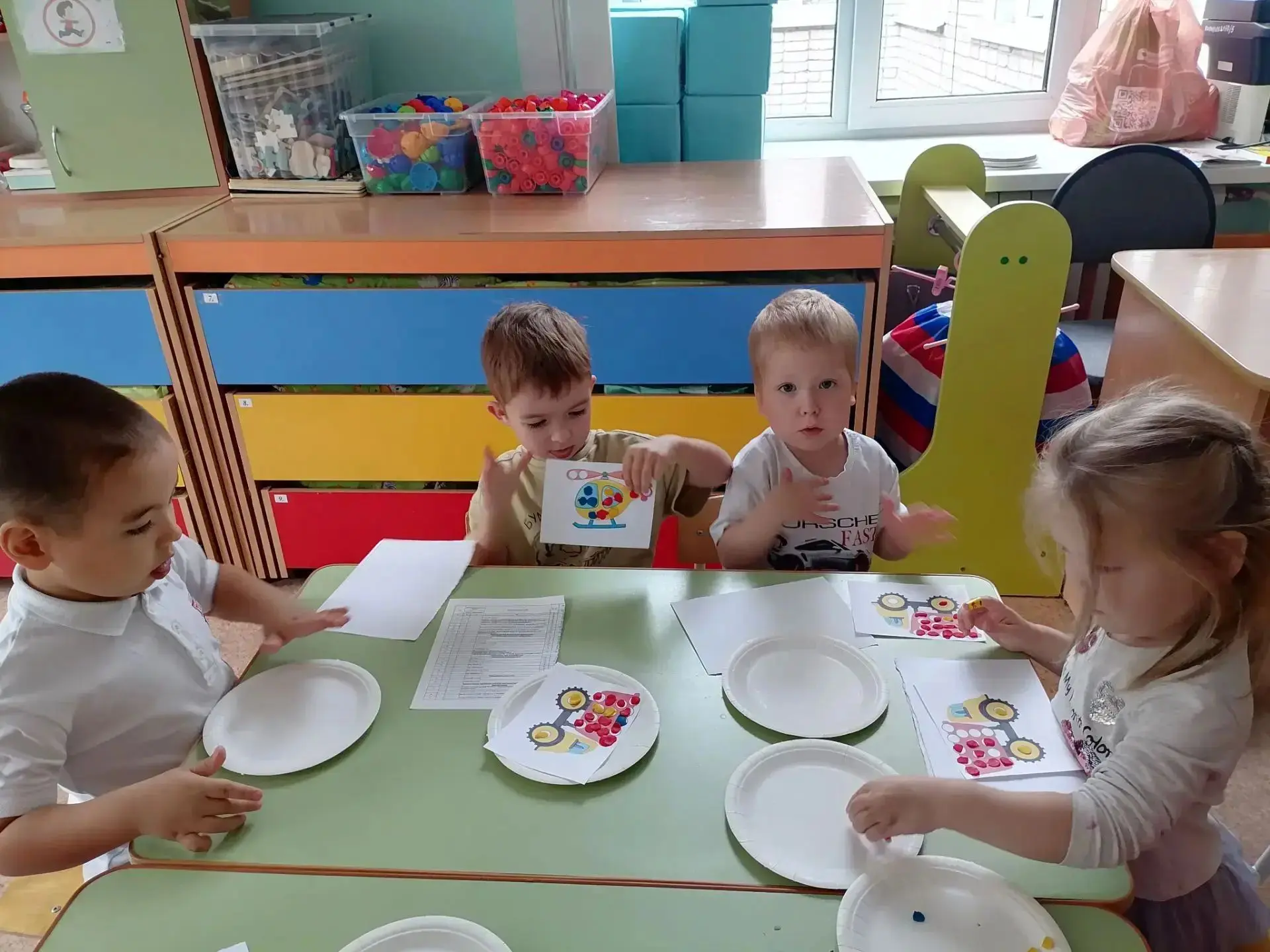 Знакомство с детским садом в группе «Родничок»!