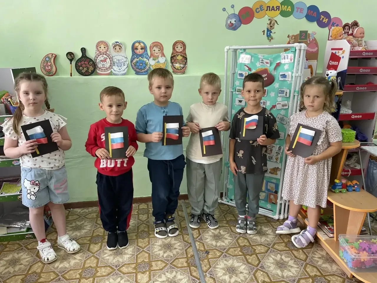 🇷🇺22 августа отмечается День Государственного флага РФ🇷🇺 В группе «Звездочки» дети ...