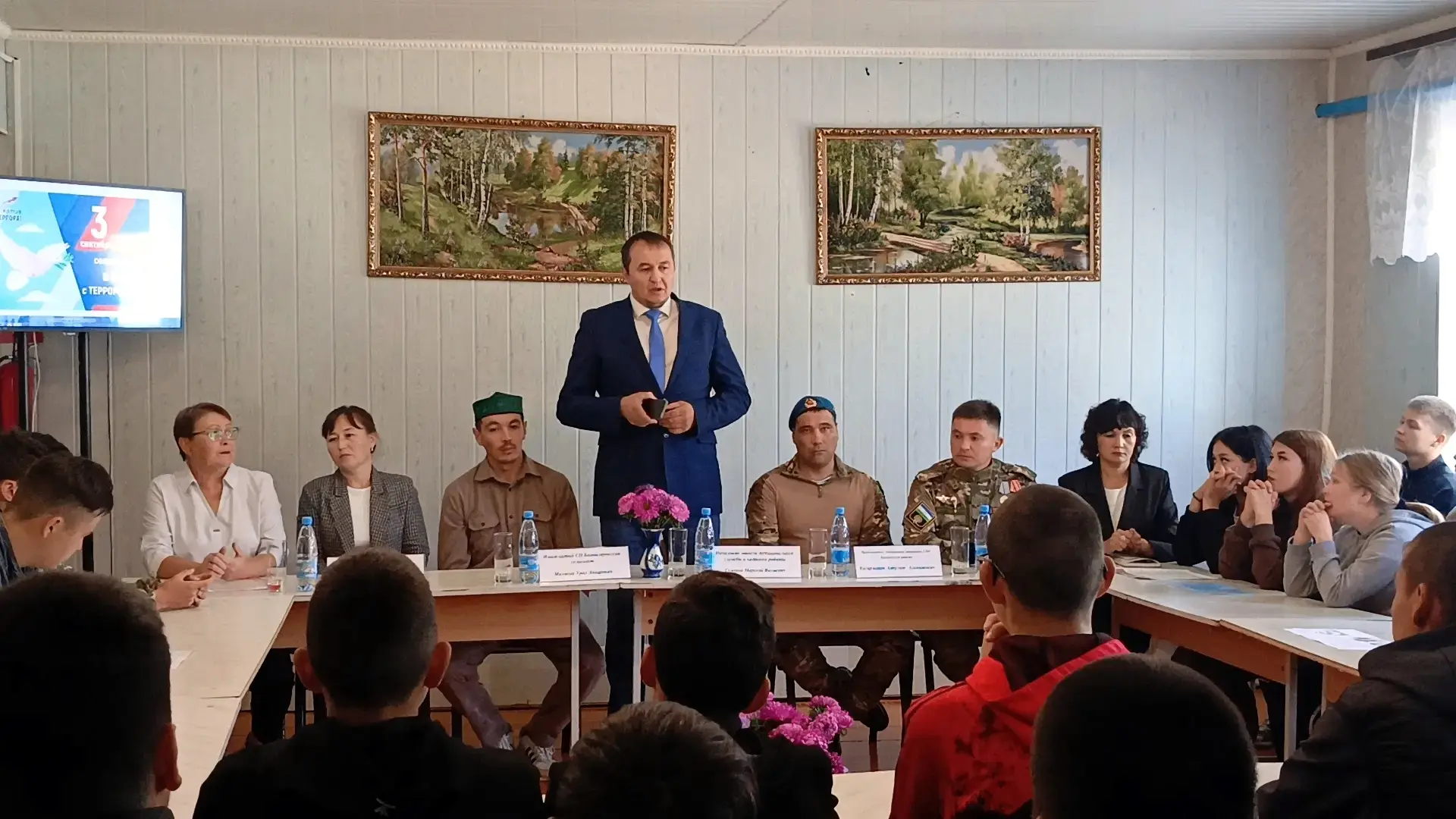 Сегодня, в рамках проведения Дня солидарности в борьбе с терроризмом, в стенах филиала ...