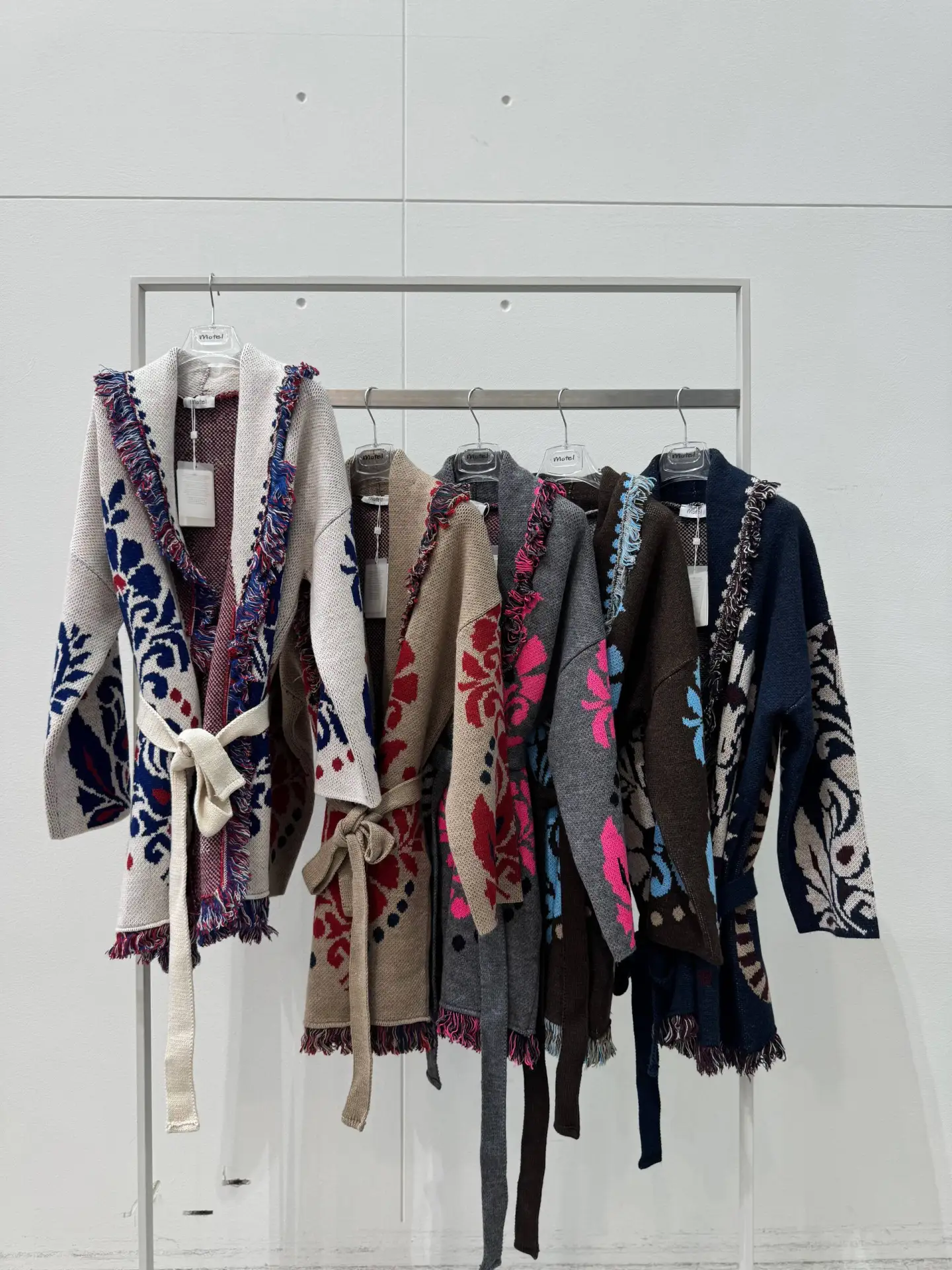Фото