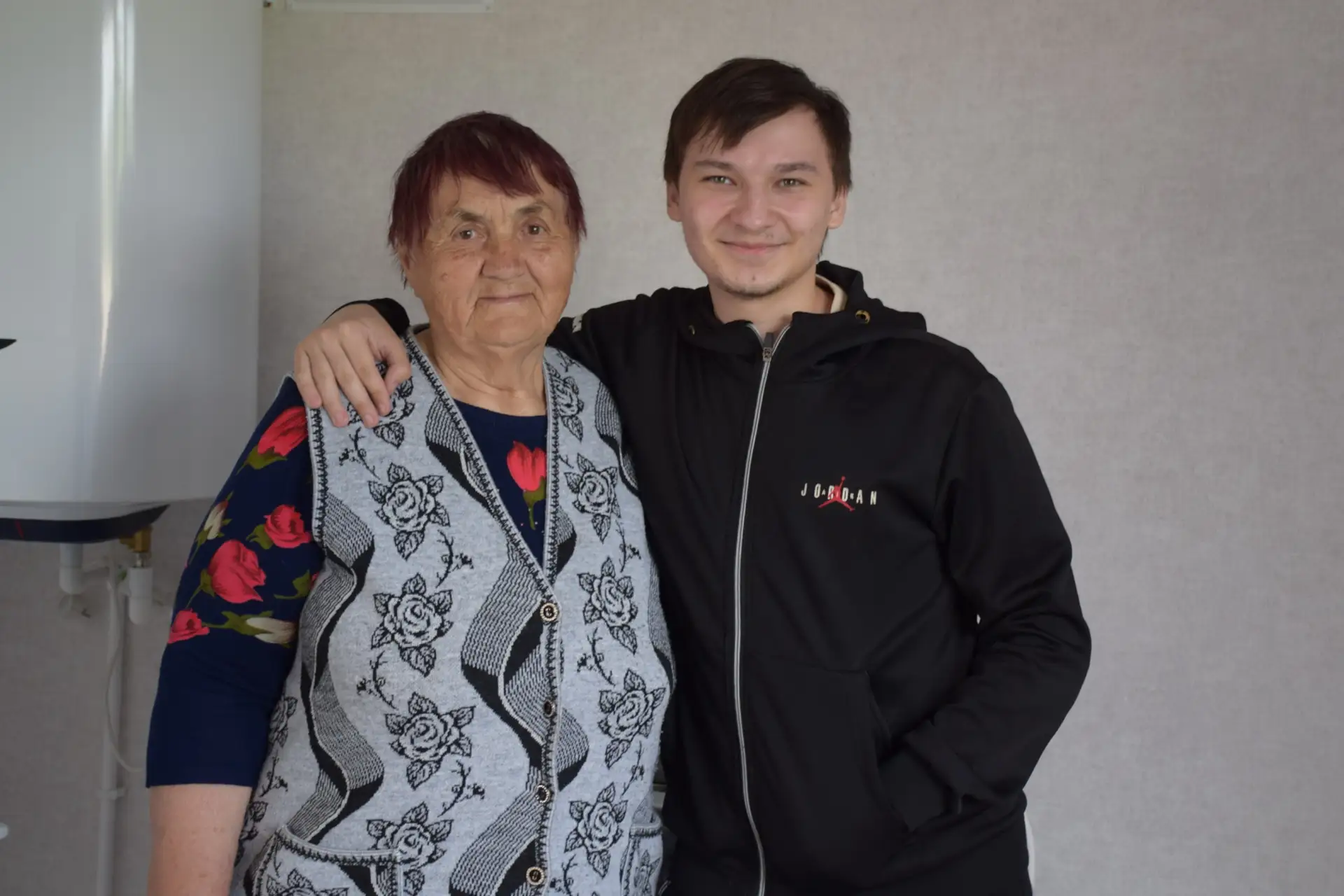 Новоселье в Молодёжном микрорайоне  Сегодня сразу семь жителей Каневского района получили ключи от с