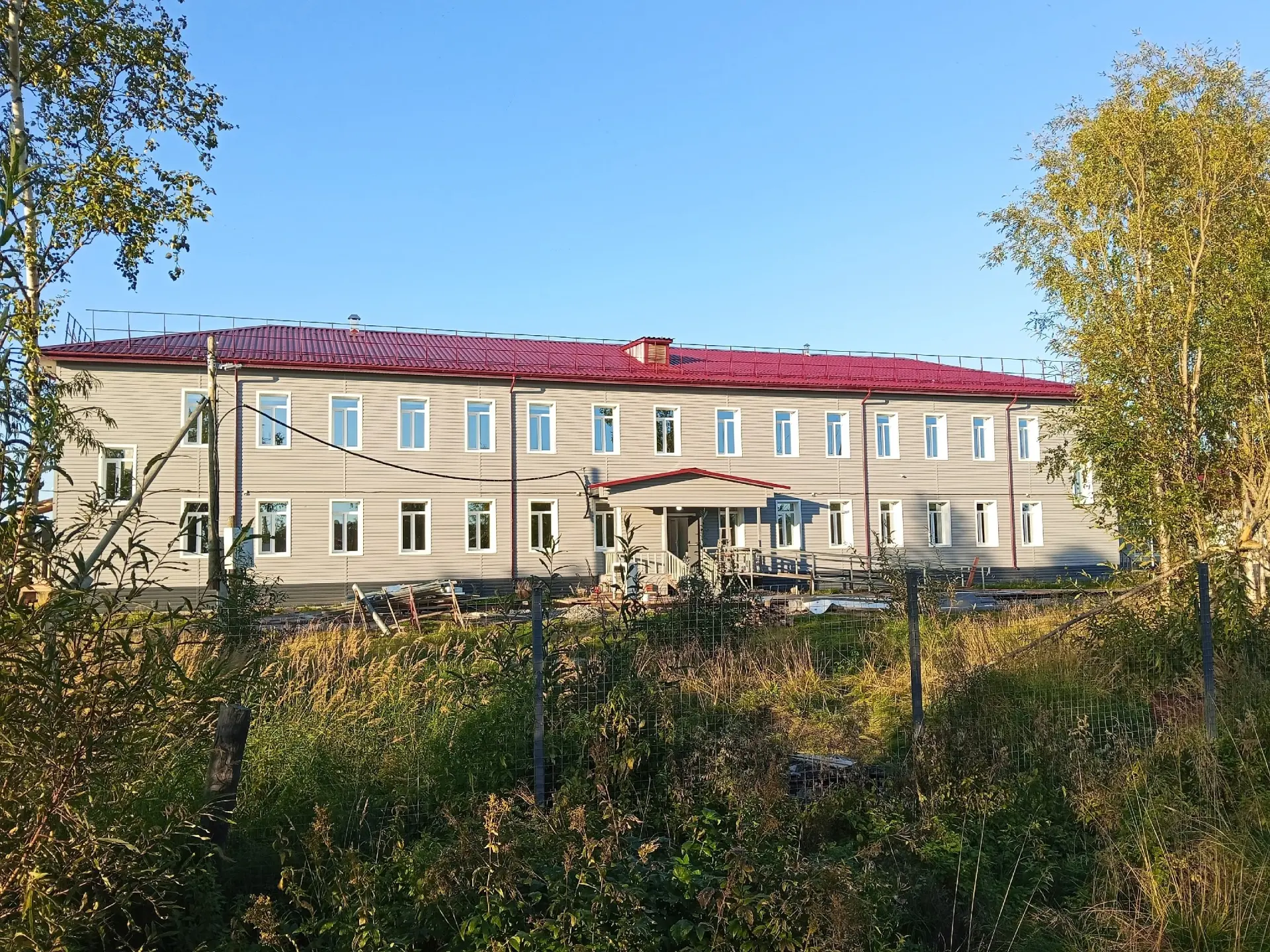В школе интинского села Петрунь завершился капитальный ремонт
