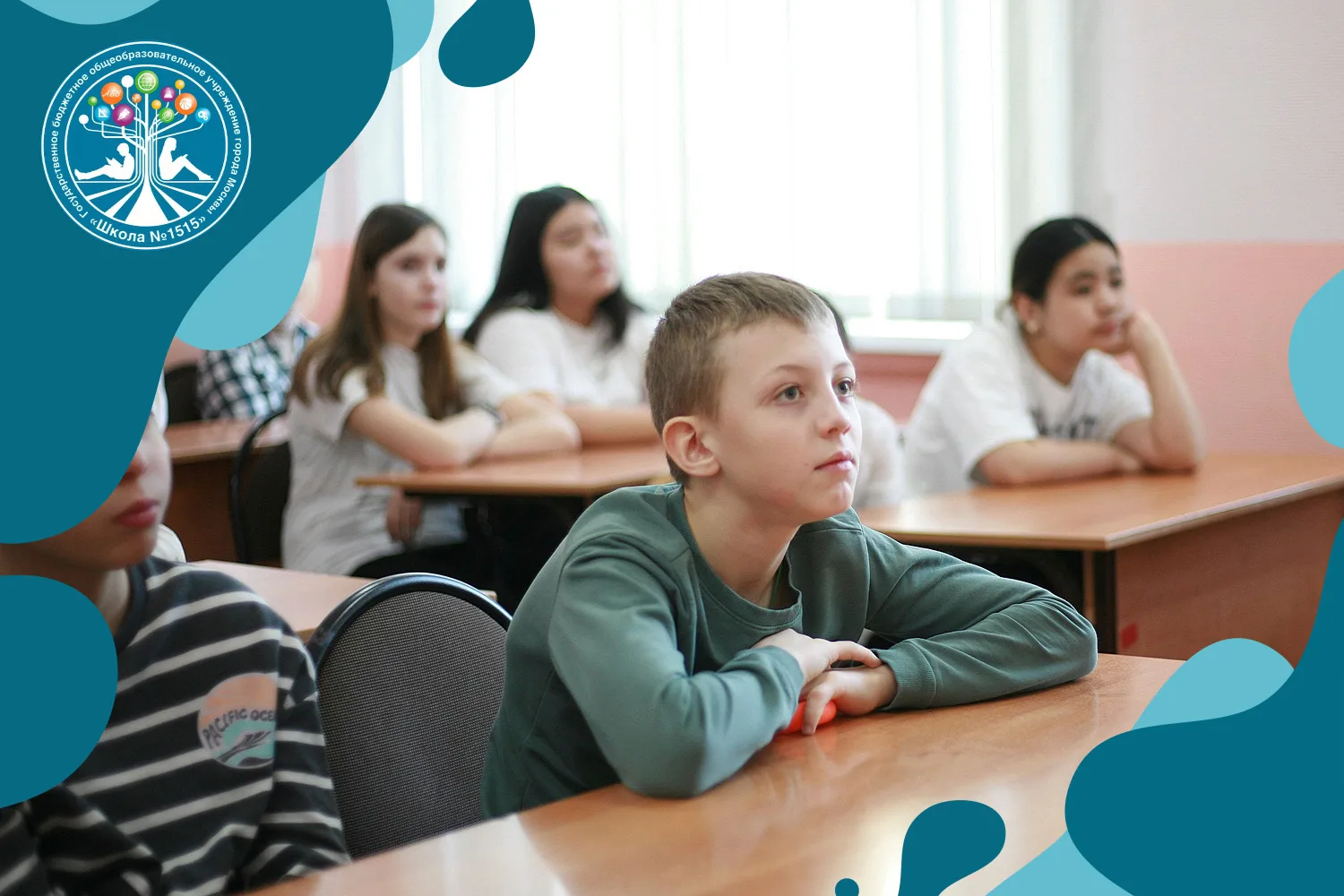 🤖 Заводы будущего глазами 5 «В»: как прошло занятие «Разговоры о важном»  Ребята из 5 «В» отправилис