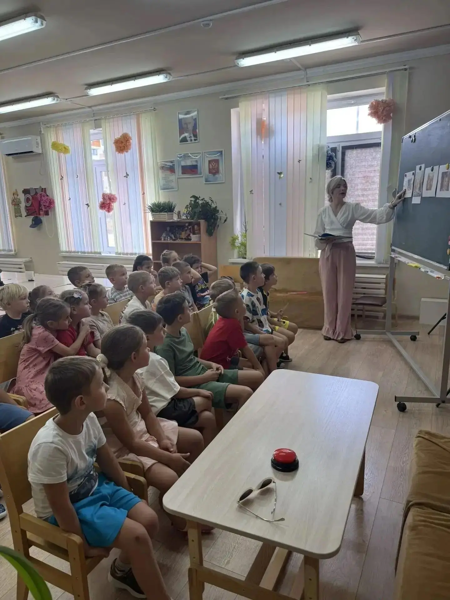 🛳 В «Кораблике» вспоминали истоки веры!

28 июля в нашем детском саду прошли тематические беседы, п