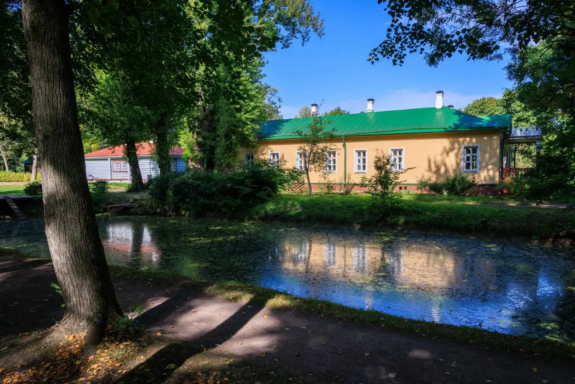 2 сентября 🍁 Этот день у Чеховых в разные годы