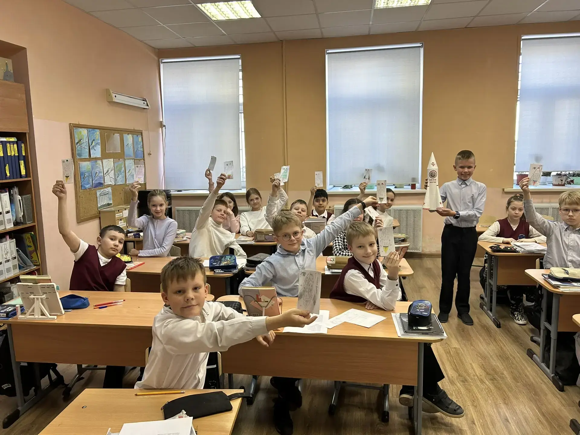 Космический расчет: День математики в начальной школе! 🧮🚀🌕  Предметная неделя в филиале начальной шк