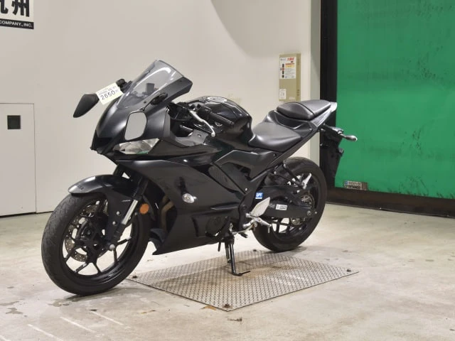 YAMAHA YZF-R3 2023 год Поздравляем Айнура из г. Казань с покупкой!   Характеристики:  - объем 320 см