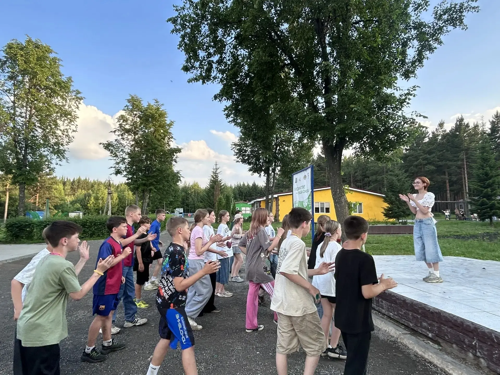 Отряды разгадали тайный «Секрет Спортсмена»! 🧩🏆

Лагерь сегодня превратился в штаб настоящих спорт