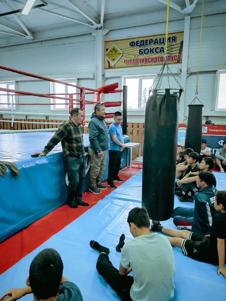 🥊 Легенда бокса в гостях у Чурапчинской ДЮСШ!