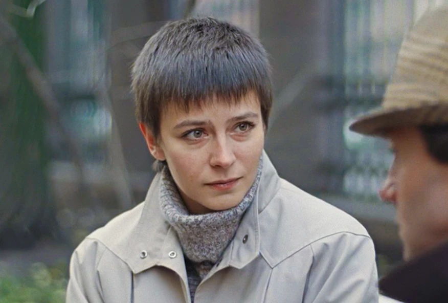 Сегодня, 14 июня, в разные годы родились:

- Елена Сафонова (1956, советская и российская актриса)
-