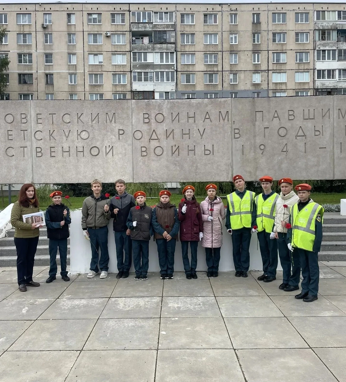 Сегодня мы вспоминаем одну из самых трагических и одновременно героических страниц наше...