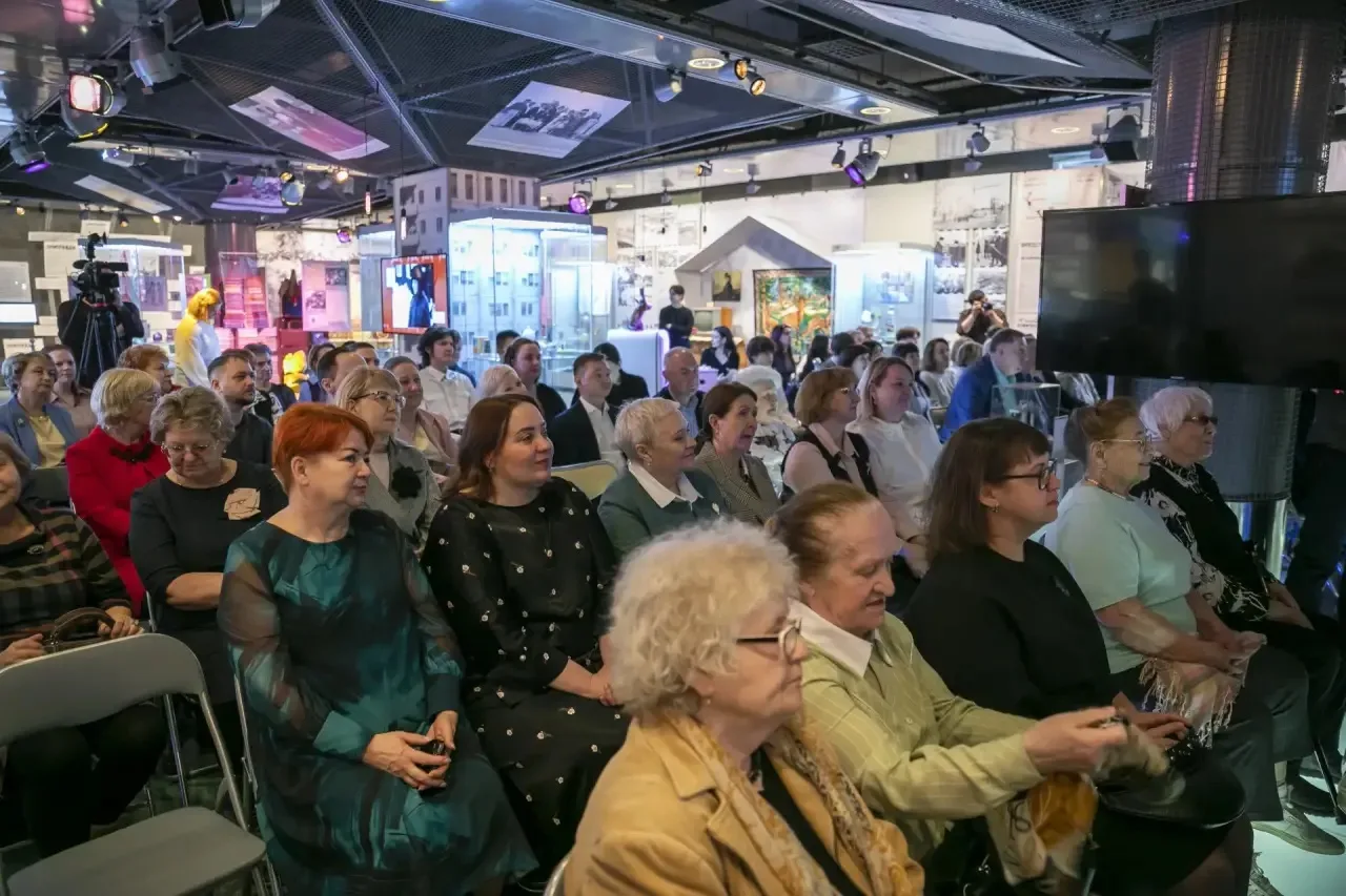 Вадим Шутов: человек, переписавший историю профобразования в Сургуте 📚   В Сургутском краеведческом 