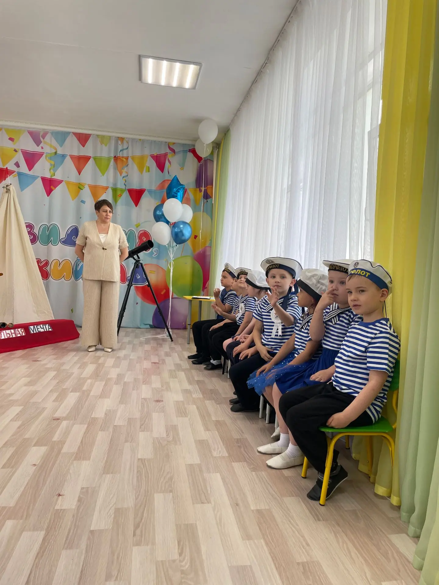 💙27 мая в нашем детском саду прошел Выпускной бал для детей  группы компенсирующей нап...