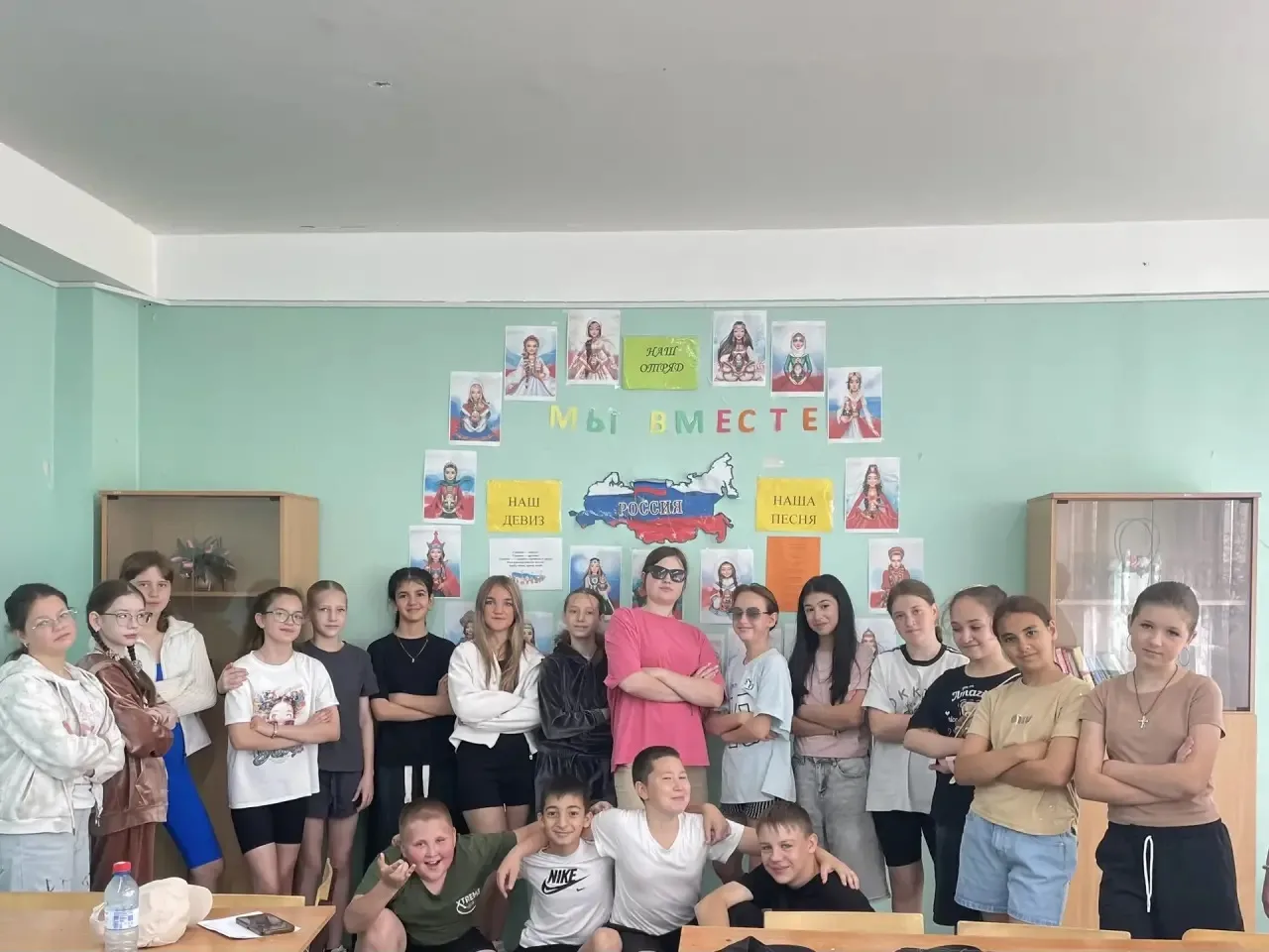🌟 Знакомьтесь, 5 отряд «Мы вместе»! 🌟

Наш девиз: Главное - вместе, 
Главное - дружно, 
Главное с 