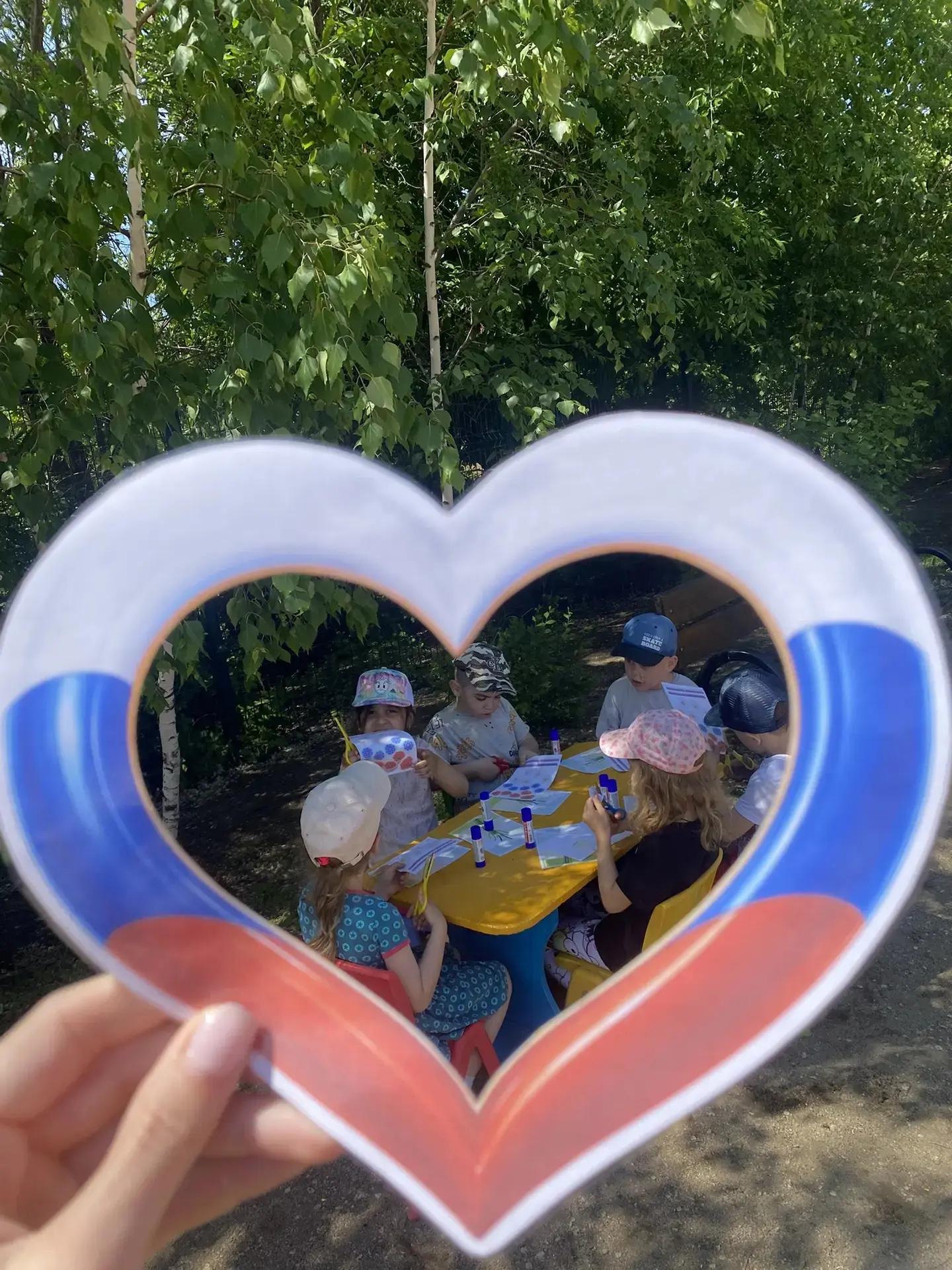 🇷🇺🇷🇺🇷🇺С праздником! 

    Накануне Дня России в детском саду прошел тематический день, посвяще