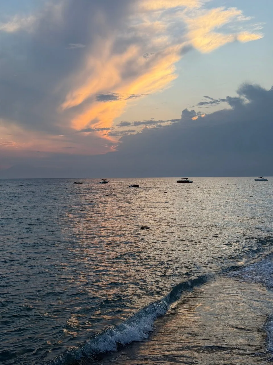 🌊Сегодня Всемирный день моря.