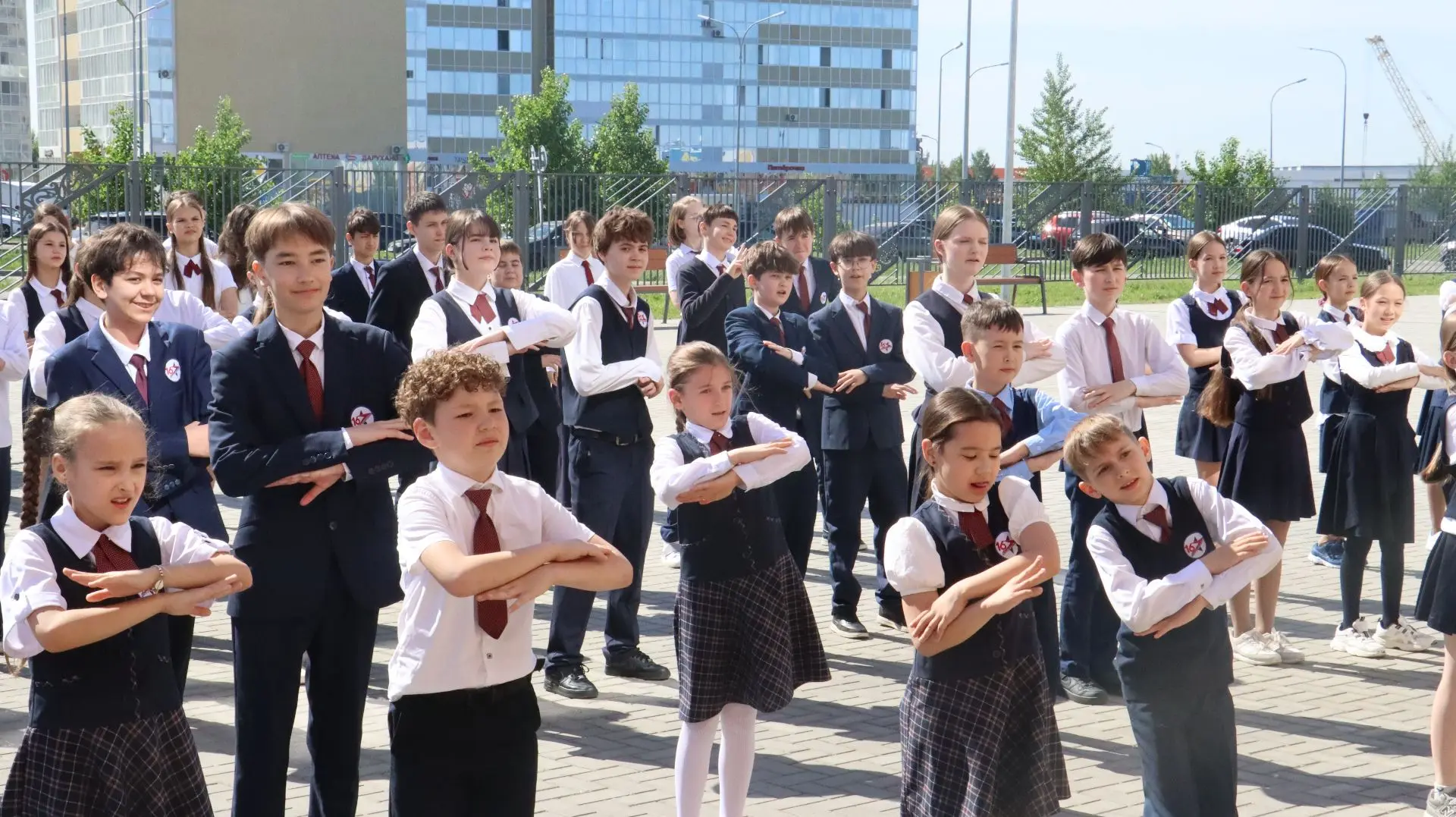 💃  В Центре образования №16 прошло яркое мероприятие «Танцующие Челны», посвящённое 19 мая — Дню де