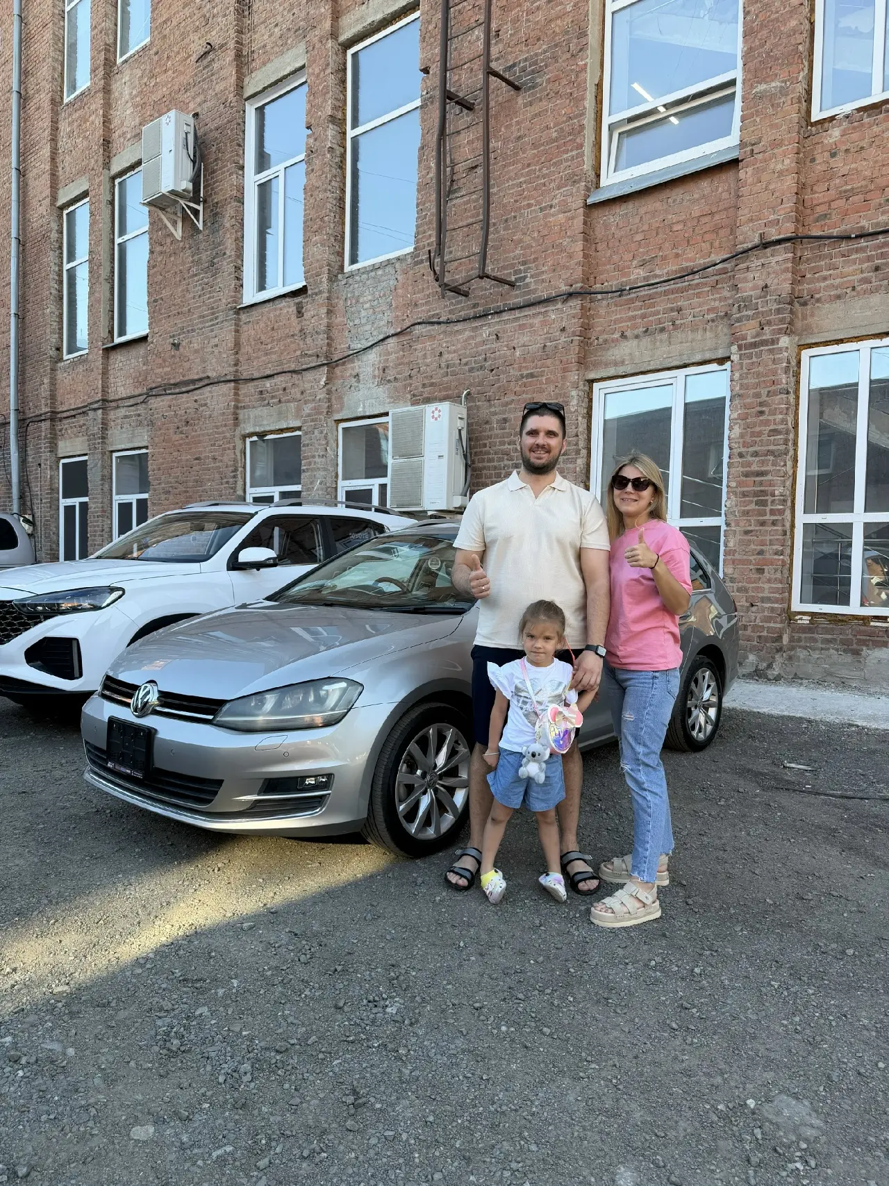 🎉ВЫДАЕМ АВТОМОБИЛИ !!!🎉
VOLKSWAGEN GOLF VARIANT
🔹 Аукцион: 13.04.2026г.
🔹Выдача: 07.06.2026г.
🗓