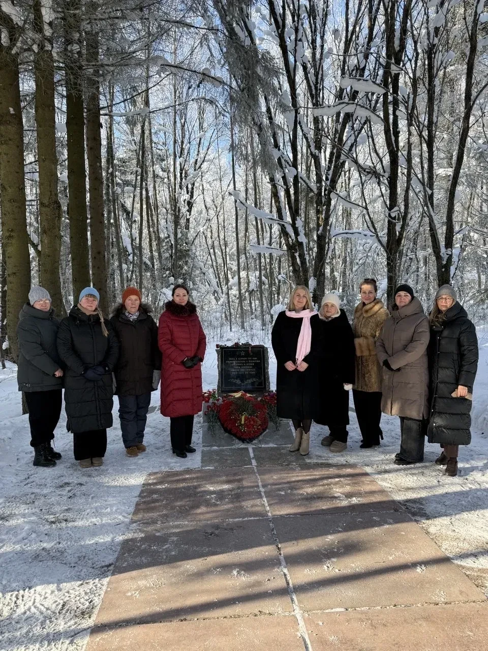 Женская память о мужском подвиге 🕯️Сегодня, 18 февраля, в преддверии Дня защитника Отечества, женски
