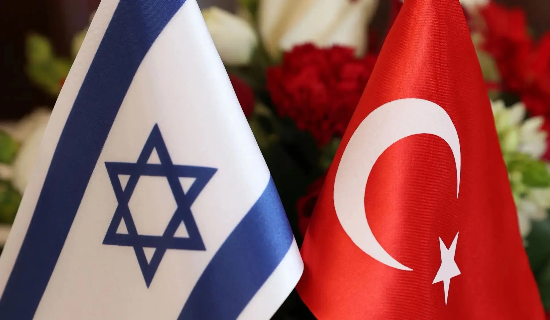 🇹🇷🇮🇱 МИДы Турции и Израиля обменялись оскорблениями.