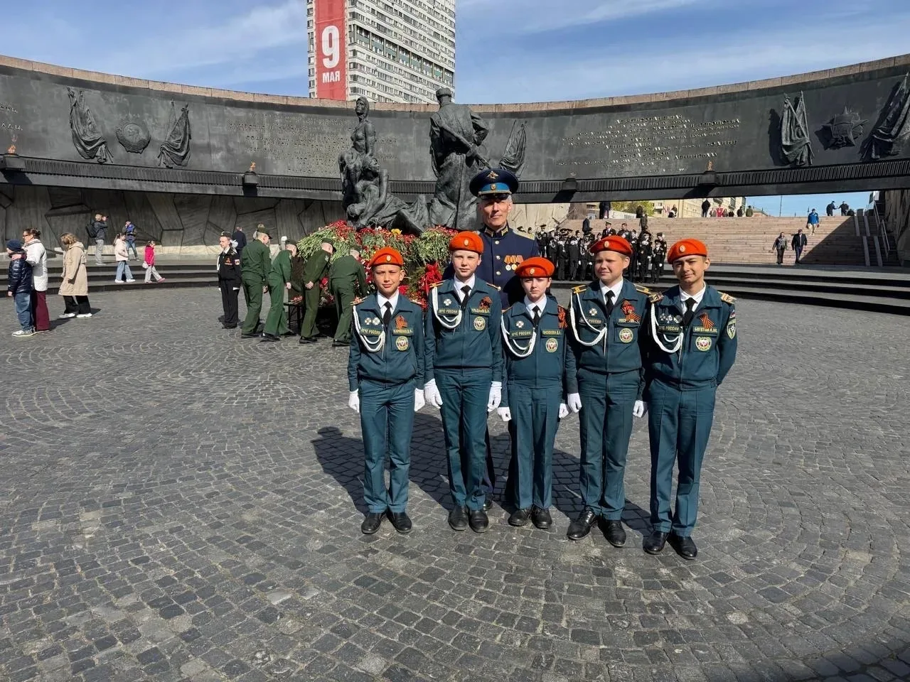 🏅 Честь, достоинство и верность долгу! 9 мая 2026 года наши кадеты приняли участие в торжественной в