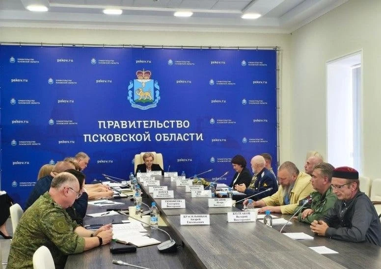 Реестровое казачество создадут в пяти муниципалитетах Псковской области

В регионе делают шаг к сист